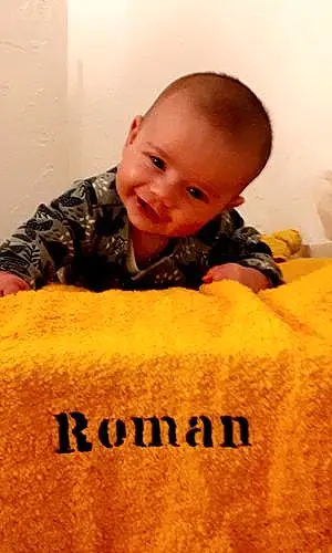 Prénom bébé Roman