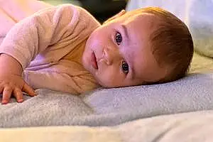 Prénom bébé Leana