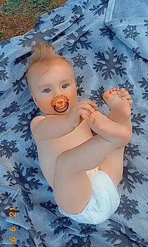 Prénom bébé Lohan