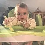 Joue, Peau, Mouth, Baby, Oreille, Infant Bed, Gesture, Finger, Comfort, Bambin, Enfant, Chair, Baby Products, Baby Safety, Sourire, Baby & Toddler Clothing, Room, Laundry Room, Picture Frame, Personne