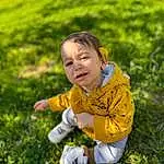 Plante, People In Nature, Happy, Herbe, Bois, Grassland, Bambin, Meadow, Recreation, Baby & Toddler Clothing, Baby, Prairie, Pelouse, Leisure, Soil, Assis, Fun, Garden, Pumpkin, Personne